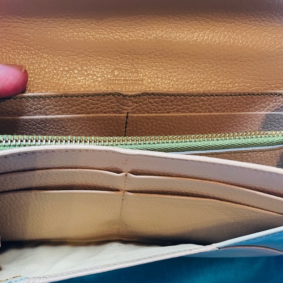 Chloe Color-block Long Wallet VGC Greens and Beige Leather - Picture 7 of 12